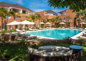 Read more about the article Medina Palms Hotel